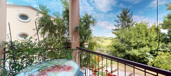 3 bedrooms Castles in Roncofreddo, Italy No. 295006 9