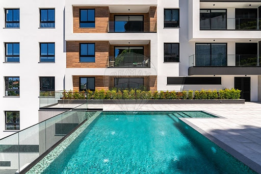 Dúplex de 5 dormitorios en Funchal, Portugal No. 251272