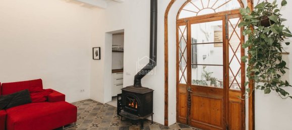 4 Schlafzimmer Stadthaus in Mahon, Spain, Nr. 12684 3