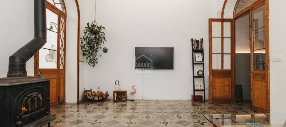 4 Schlafzimmer Stadthaus in Mahon, Spain, Nr. 12684 2