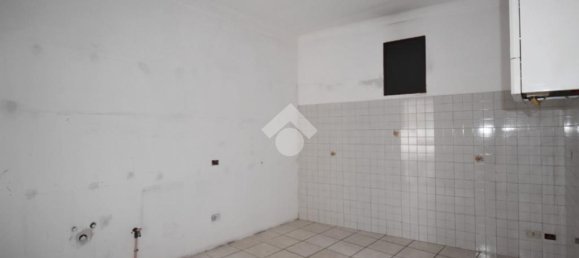 3 bedrooms Apartment in Ivrea, Italy No. 83895 7
