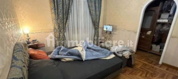 5 bedrooms Apartment in Rome, Italy No. 273648 8