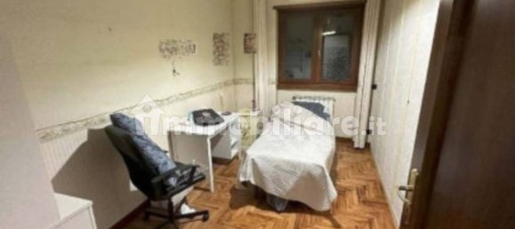 5 bedrooms Apartment in Rome, Italy No. 273648 4