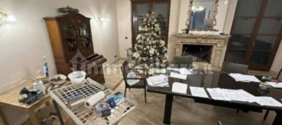 5 bedrooms Apartment in Rome, Italy No. 273648 5