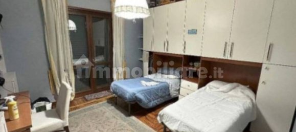 5 bedrooms Apartment in Rome, Italy No. 273648 2
