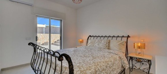 5 bedrooms House in Quarteira, Portugal No. 34653 18