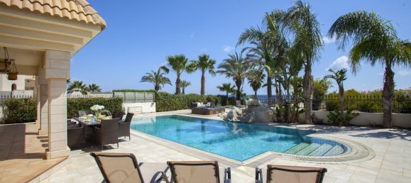 4 Schlafzimmer Villa in Paralimni, Cyprus, Nr. 5707 2