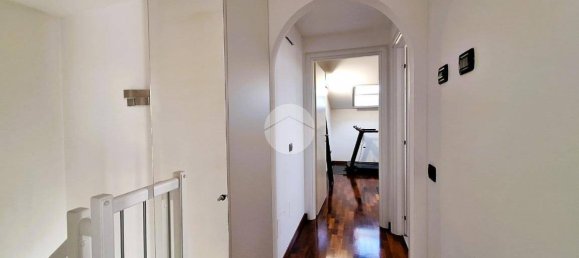 2 غرف نوم شقة في Mesero, Italy رقم 124850 16