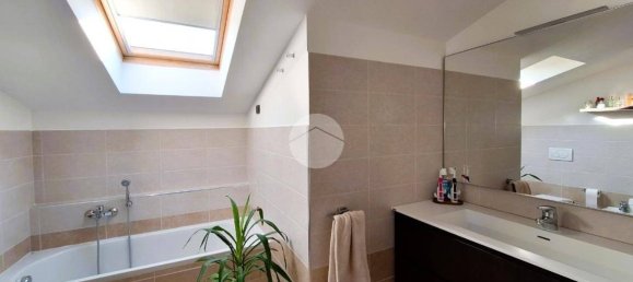 2 غرف نوم شقة في Mesero, Italy رقم 124850 17