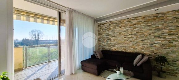 2 غرف نوم شقة في Mesero, Italy رقم 124850 3