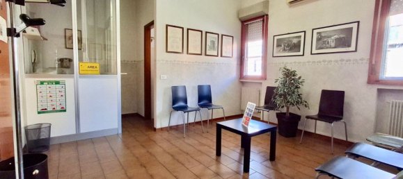 Escritório em Parma, Italy 65 m² N.º 230060 4