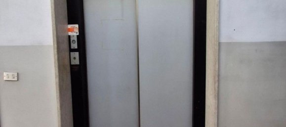 Escritório em Parma, Italy 65 m² N.º 230060 10