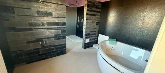 Villa de 4 dormitorios en Camisano Vicentino, Italy No. 120598 11