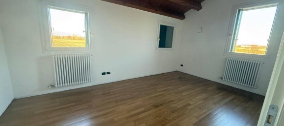 Villa de 4 dormitorios en Camisano Vicentino, Italy No. 120598 9