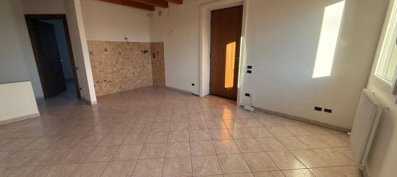 Villa de 4 dormitorios en Camisano Vicentino, Italy No. 120598 4