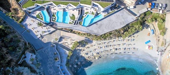 252m² Villa in Gazi, Greece No. 3428 2