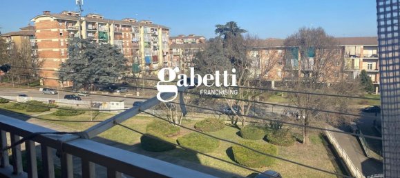 5 rooms Apartment in Asti, Italy No. 149417 17