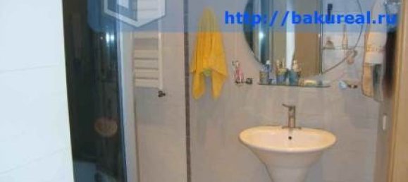 4 bedrooms Apartment in Baku, Azerbaijan No. 420 35