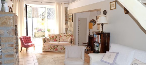 5 chambres Châteaux à Saint-Martial-de-Gimel, France No. 102177 11