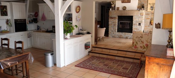 5 chambres Châteaux à Saint-Martial-de-Gimel, France No. 102177 8