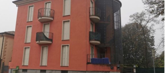 Apartamento de 3 habitaciónes en Soresina, Italy No. 333730 2
