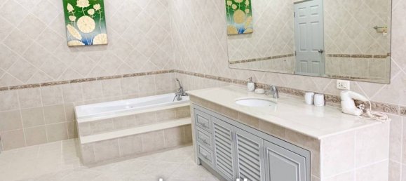 12 bedrooms Villa in Bang Lamung, Thailand No. 17701 8