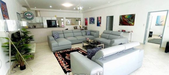 12 bedrooms Villa in Bang Lamung, Thailand No. 17701 3