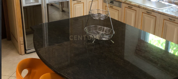 4 bedrooms Villa in Germasogeia, Cyprus No. 13856 3