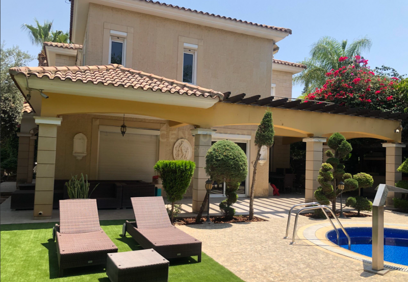 4 bedrooms Villa in Germasogeia, Cyprus No. 13856