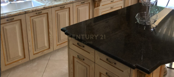 4 bedrooms Villa in Germasogeia, Cyprus No. 13856 14