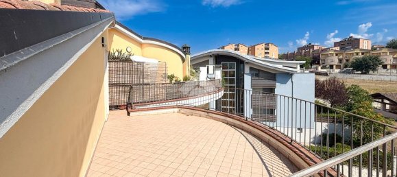 2 bedrooms Penthouse in L'Aquila, Italy No. 346133 29