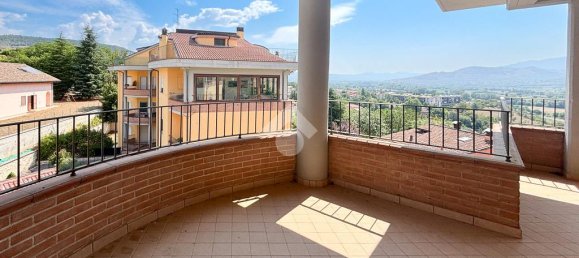 2 bedrooms Penthouse in L'Aquila, Italy No. 346133 12