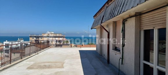 Penthouse T3 em Falconara Marittima, Italy N.º 348804 4