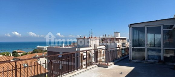 Penthouse T3 em Falconara Marittima, Italy N.º 348804 7