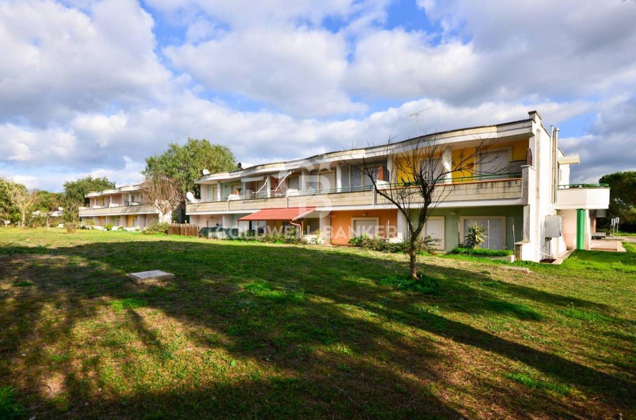 2غرفة شقة في Lizzanello, Italy رقم 163856