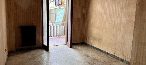 4 rooms Apartment in Torre del Greco, Italy No. 262019 11