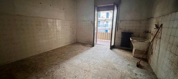 4 rooms Apartment in Torre del Greco, Italy No. 262019 14