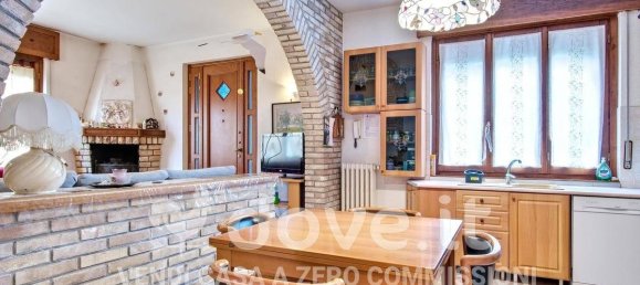 3 Schlafzimmer Wohnung in Rota d'Imagna, Italy, Nr. 287829 10