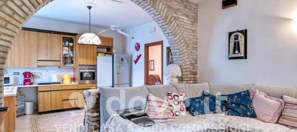 3 Schlafzimmer Wohnung in Rota d'Imagna, Italy, Nr. 287829 5