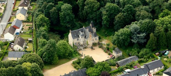 Замки и поместья с 17 спальнями в Лаваль, Франция № 359245 12