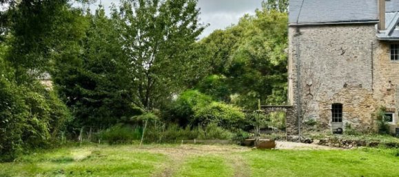 Замки и поместья с 17 спальнями в Лаваль, Франция № 359245 18