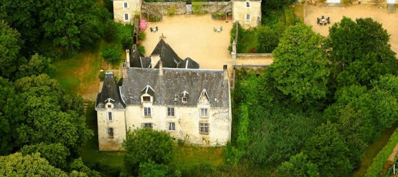 Замки и поместья с 17 спальнями в Лаваль, Франция № 359245 15