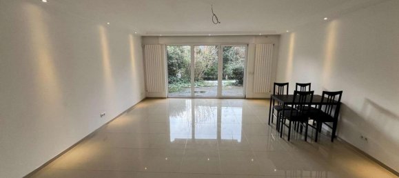 5 bedrooms Townhouse in Gutersloh, Germany No. 114953 7