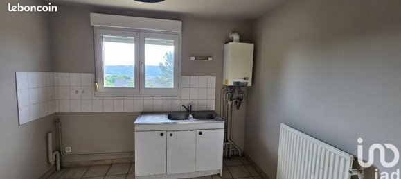 3 غرف نوم منزل في Saint-Julien-du-Sault, France رقم 363698 4