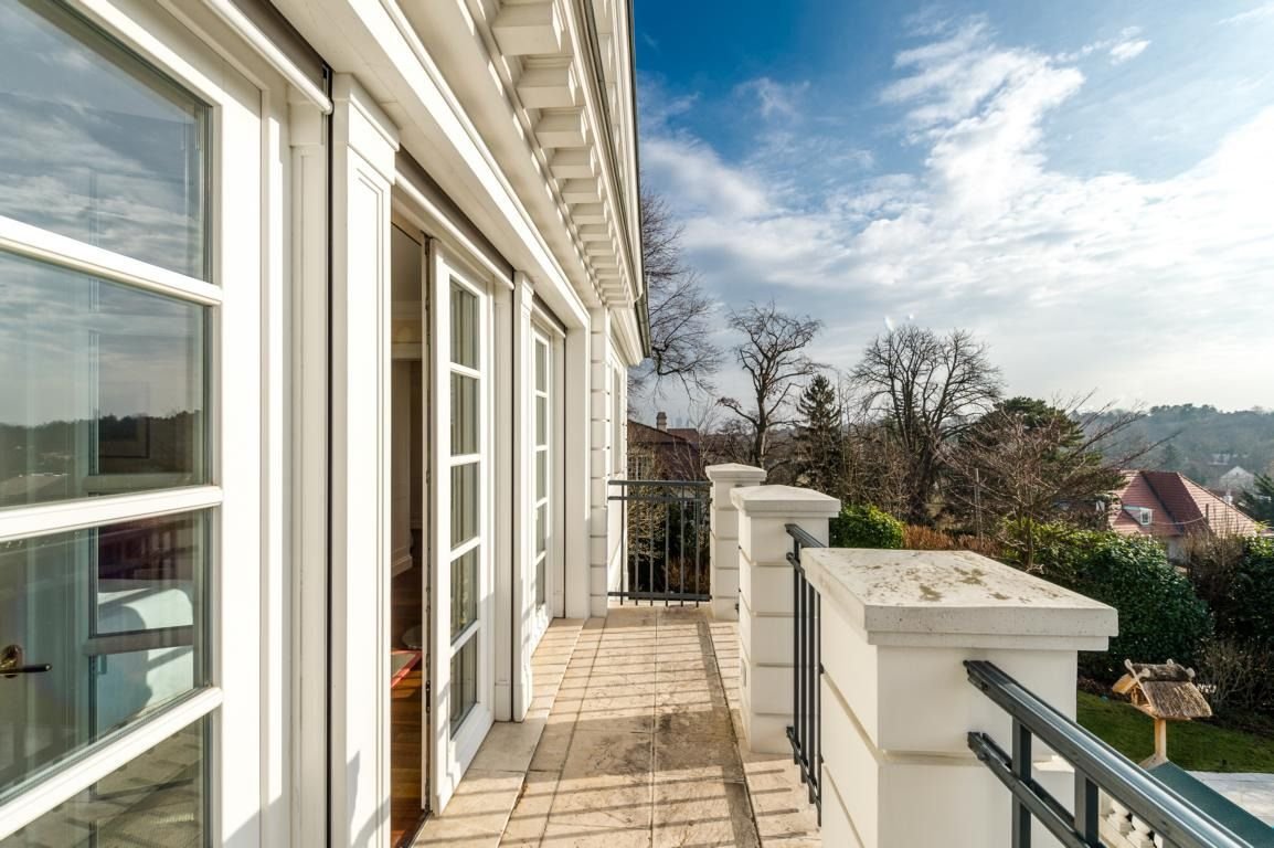 Villa de 9 habitaciónes en Dobling, Austria No. 6617