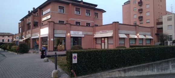 14m² Garage in Parma, Italy No. 67557 6