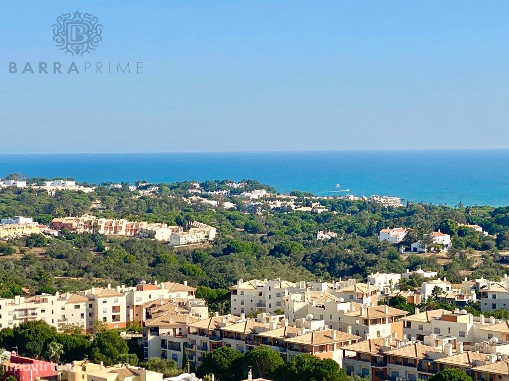 Apartamento de 2 dormitorios en Albufeira, Portugal No. 208567