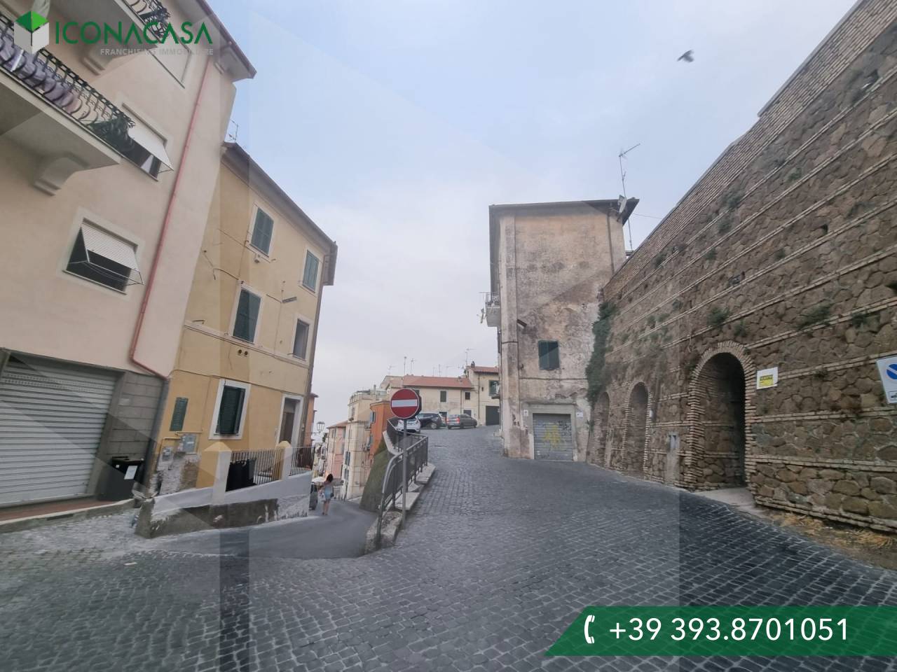 Квартира с 2 комнатами в Дженцано ди Рома, Италия № 28635