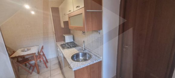 Квартира с 2 комнатами в Дженцано ди Рома, Италия № 28635 5