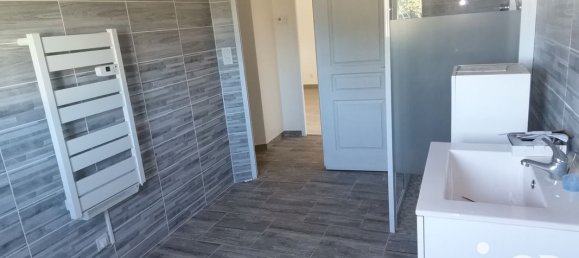 Casa de 3 divisões em Chasseneuil, France N.º 239024 7